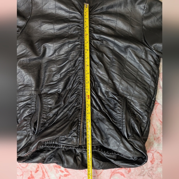 Vintage Marcia Collection Black Scrunched Leather Jacket Size Medium Italy Skin - Picture 12 of 15